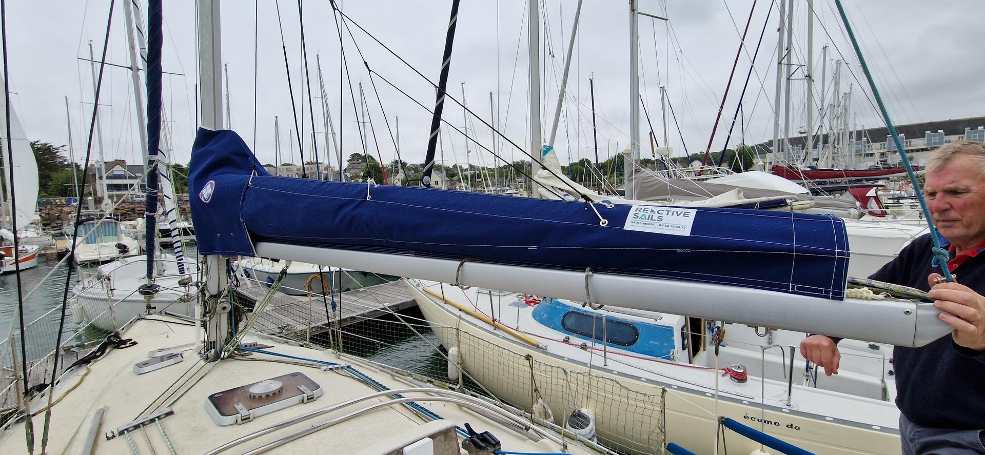 slider 37 Beneteau First 30 E